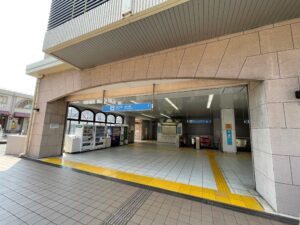 ブルーライン中川駅